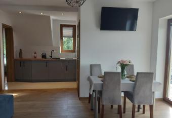 PRZY LESIE has Balcony rooms