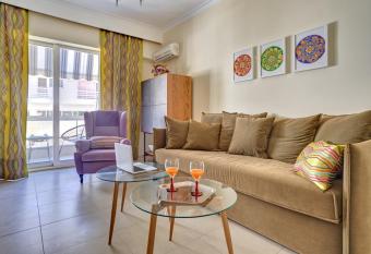 Academia has Balcony rooms