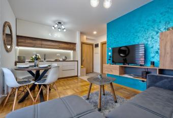 Grof Zlatibor has Balcony rooms