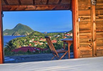 TI KAZ ANOLI vue   poustouflante sur la baie allows 18 year olds to book a room