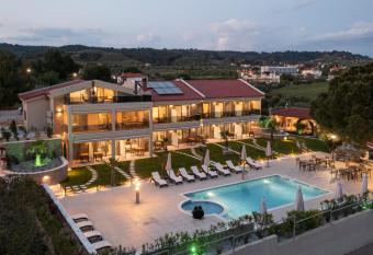 Villa Sara has Balcony rooms