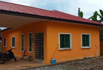 Nurul Saadah Lunas has Balcony rooms
