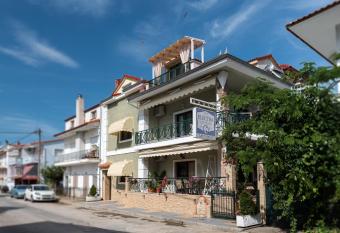   lectra Apartments keramoti has Balcony rooms