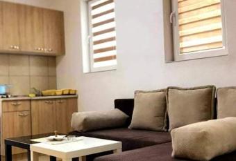 Apartman Nane 2 has Balcony rooms