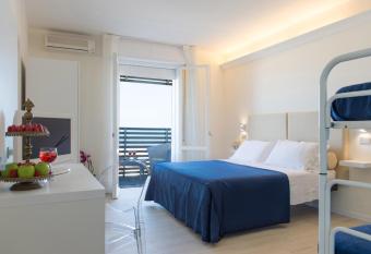 Hotel Kiss has Balcony rooms