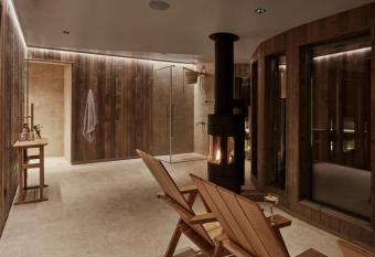 RUNO Hotel Porvoo allows 18 year olds to book a room