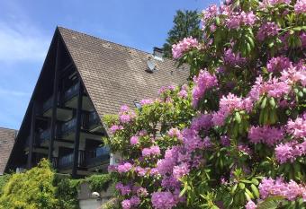 Panorama Point has Balcony rooms