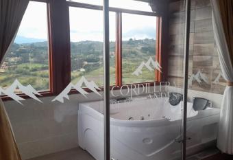 Hotel Campestre Cordillera de los Andes allows 18 year olds to book a room