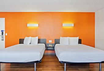 Carlsbad Village Inn allows 18 year olds to book a room