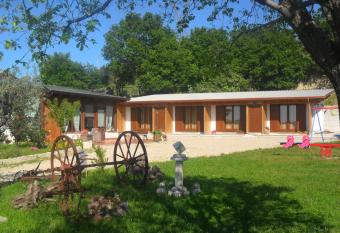 Colle Bianco has Balcony rooms