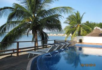 Banderas Suites has Balcony rooms