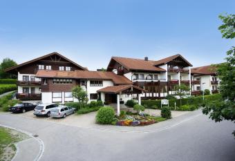 Concordia Vitalhotel & SPA allows 18 year olds to book a room