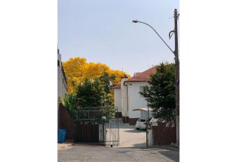 Edificio Barros - Su  tes Exclusivas allows 18 year olds to book a room