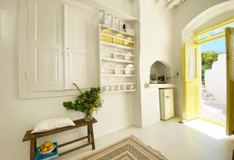 Serifos Lemon has Balcony rooms