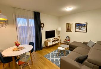 Apartman Todorovic has Balcony rooms