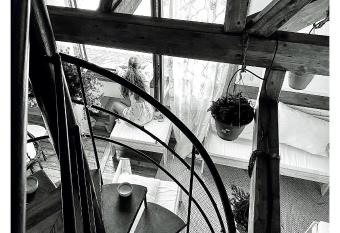 CiTYHiLL allows 18 year olds to book a room