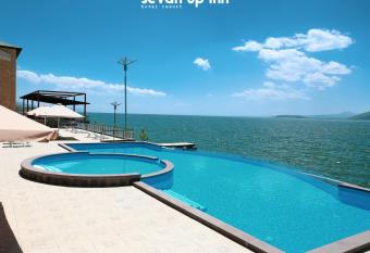 Sevan Resort, Sevan Up Inn has Balcony rooms