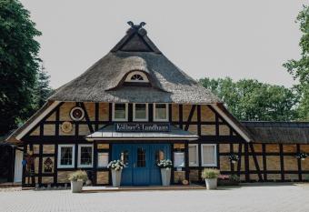 Romantik Hotel K  llners Landhaus allows 18 year olds to book a room