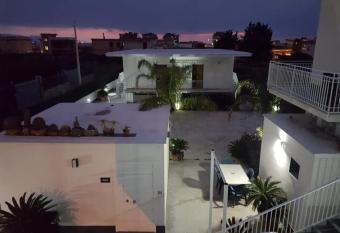 B&B Villa Colomba has Balcony rooms