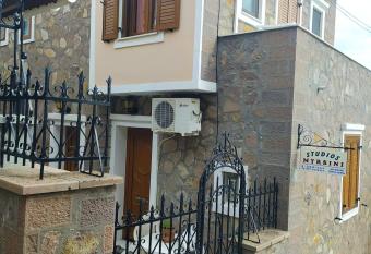Mpaliaka Myrsini has Balcony rooms