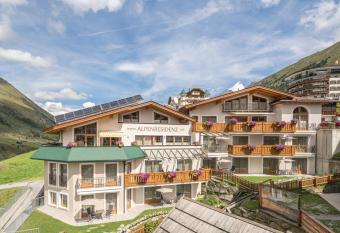 Alpenresidenz am M  hlbach has Balcony rooms