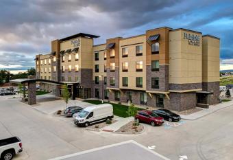 Fairfield Inn & Suites by Marriott Denver Southwest/Littleton allows 18 year olds to book a room