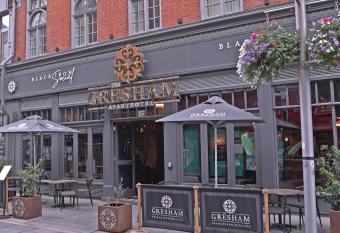 The Gresham Aparthotel has Balcony rooms