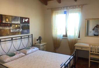 Civico34 House 3 - I Giardini dell Ancora has Balcony rooms