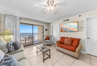 Harbor Place 313 Beach Front Gulf View has Balcony rooms