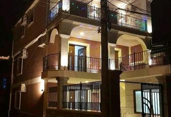 Vila Leo Lux has Balcony rooms