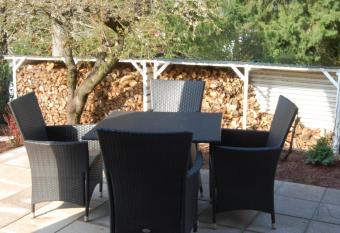 Ferienwohnung mit Terrasse und Grill N  he N  rnberg has Balcony rooms