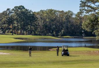 Dothan National Golf Club And Hotel has Smoking rooms