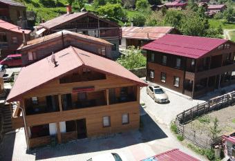 Su Apart has Balcony rooms