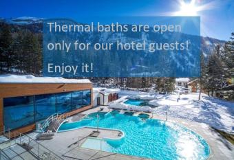 Le Bristol Leukerbad has Balcony rooms