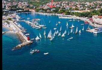 Fiore Apartaments has Balcony rooms