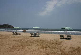 Junto al Rio Bungalows & Suites has Balcony rooms