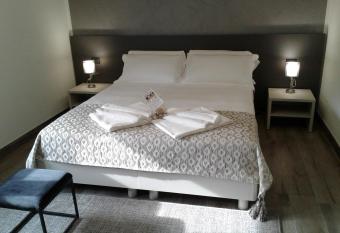 Residenza Novi allows 18 year olds to book a room