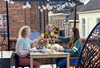 B&B Gasthuisstraat Dokkum has Balcony rooms