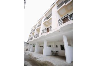 OYO 789 Abn Residences allows 18 year olds to book a room