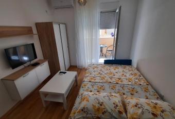 Apartman Seka has Balcony rooms