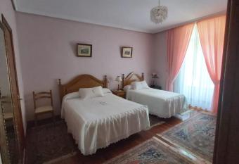 Pension Lorea allows 18 year olds to book a room