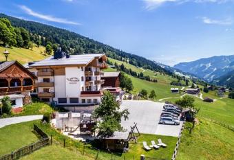 Hotel Vorderronach has Balcony rooms