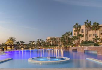 Grand Tala Bay Resort Aqaba allows 18 year olds to book a room