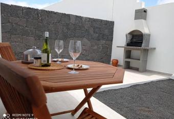 Precioso apartamento con terraza en Teguise has Balcony rooms
