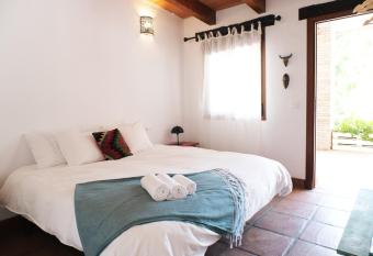 The Wild Olive Andaluc  a Citrus Suite has Balcony rooms