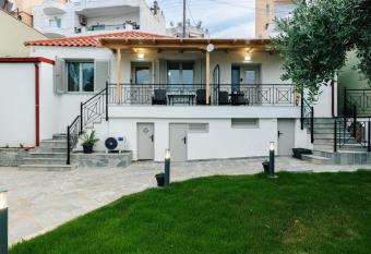 Ilios house has Balcony rooms