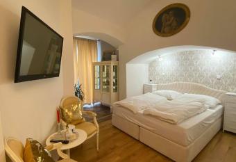 Apartm  ny u sv. Michaela has Balcony rooms