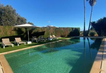 Sa Grua has Balcony rooms