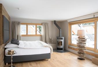 Hotel Edelweiss has Balcony rooms