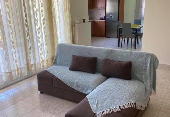 Treasures B&B has Balcony rooms